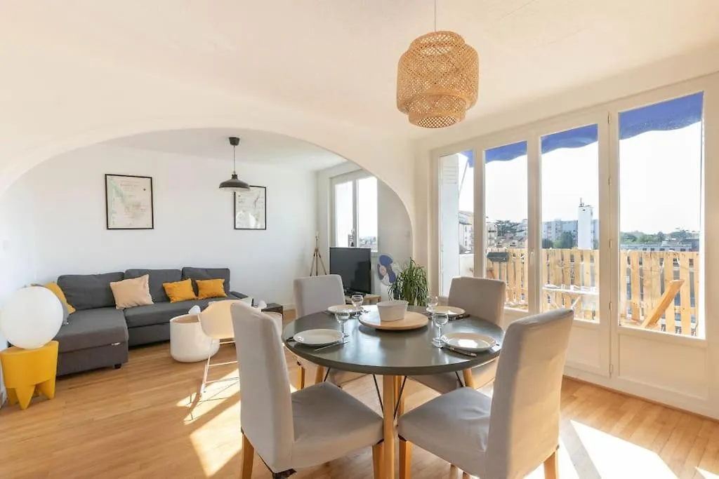 Grand Appartement Cosy - Parking & Balcon Villefranche-sur-Saône