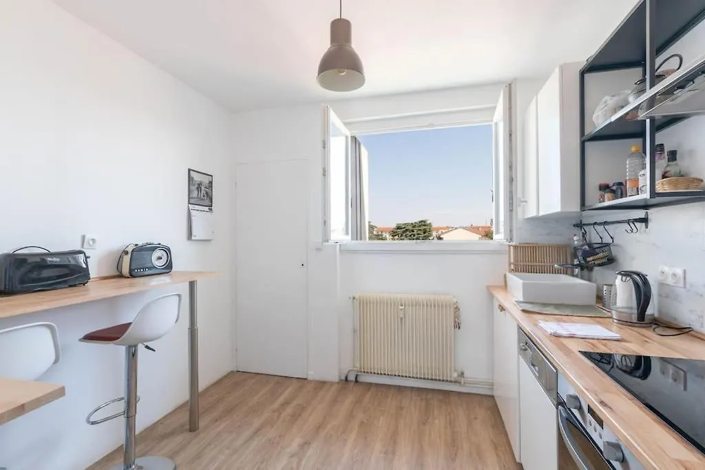 Daire Grand Appartement Cosy - Parking & Balcon Villefranche-sur-Saône