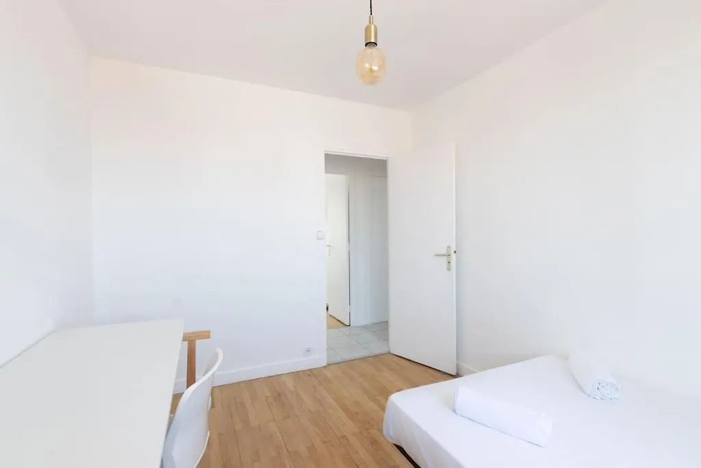 Daire Grand Appartement Cosy - Parking & Balcon Villefranche-sur-Saône Fransa